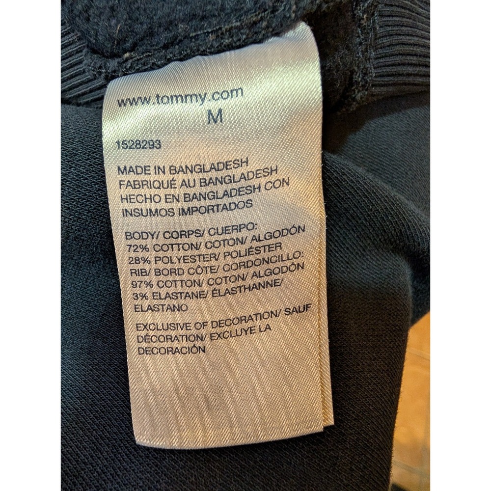 Tommy Hilfiger Men's Crewneck Sweatshirt Color Navy Blue  Size Medium - Picture 8 of 9